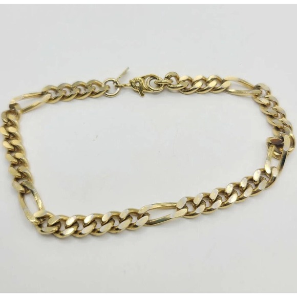 Monet Jewelry - Vintage Signed Monet Gold Tone 6.75 in Figueroa Chain Classic Bracelet